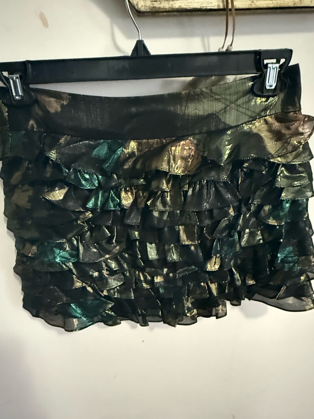 Marc by MarcJacobs Silk Ruffle Mini Skirt size2 Black Iridescent Metallic
